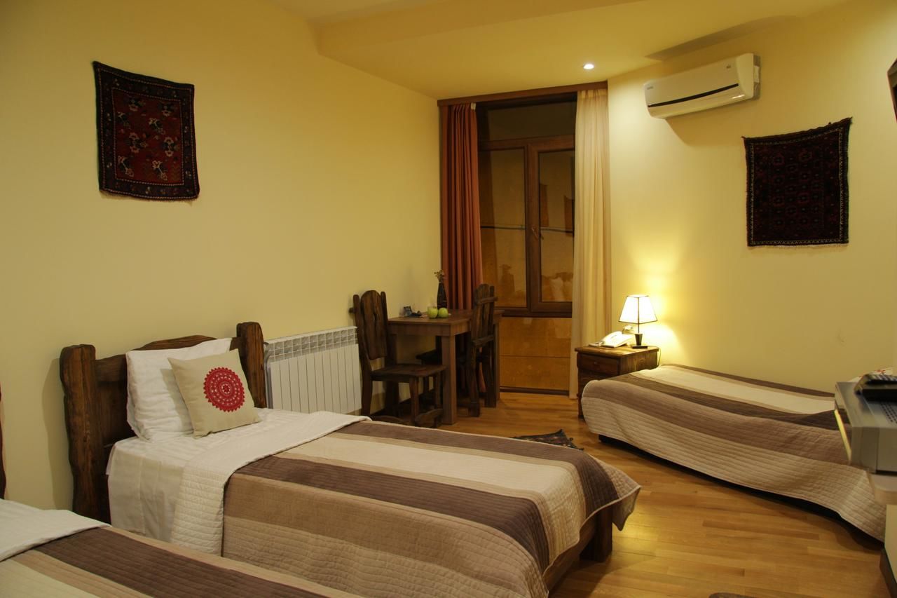 Отель Silk Road Hotel Ереван-42